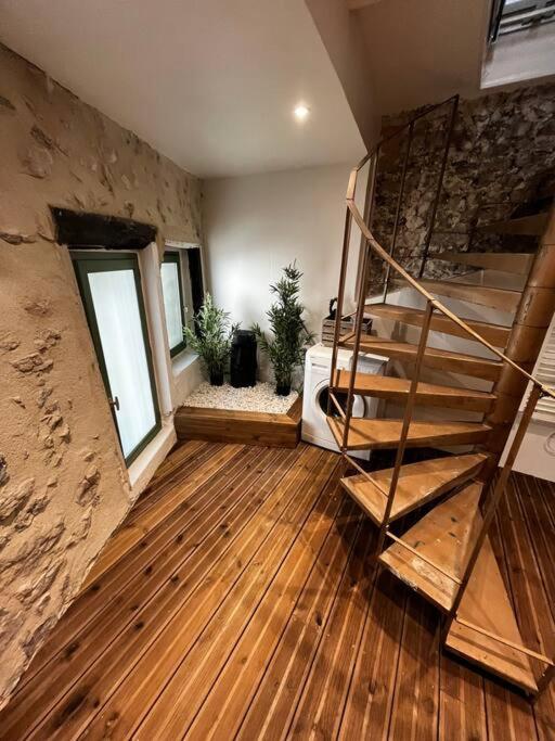 Maison Suspendue Avec Jacuzzi Privatif Pont-en-Royans Kültér fotó